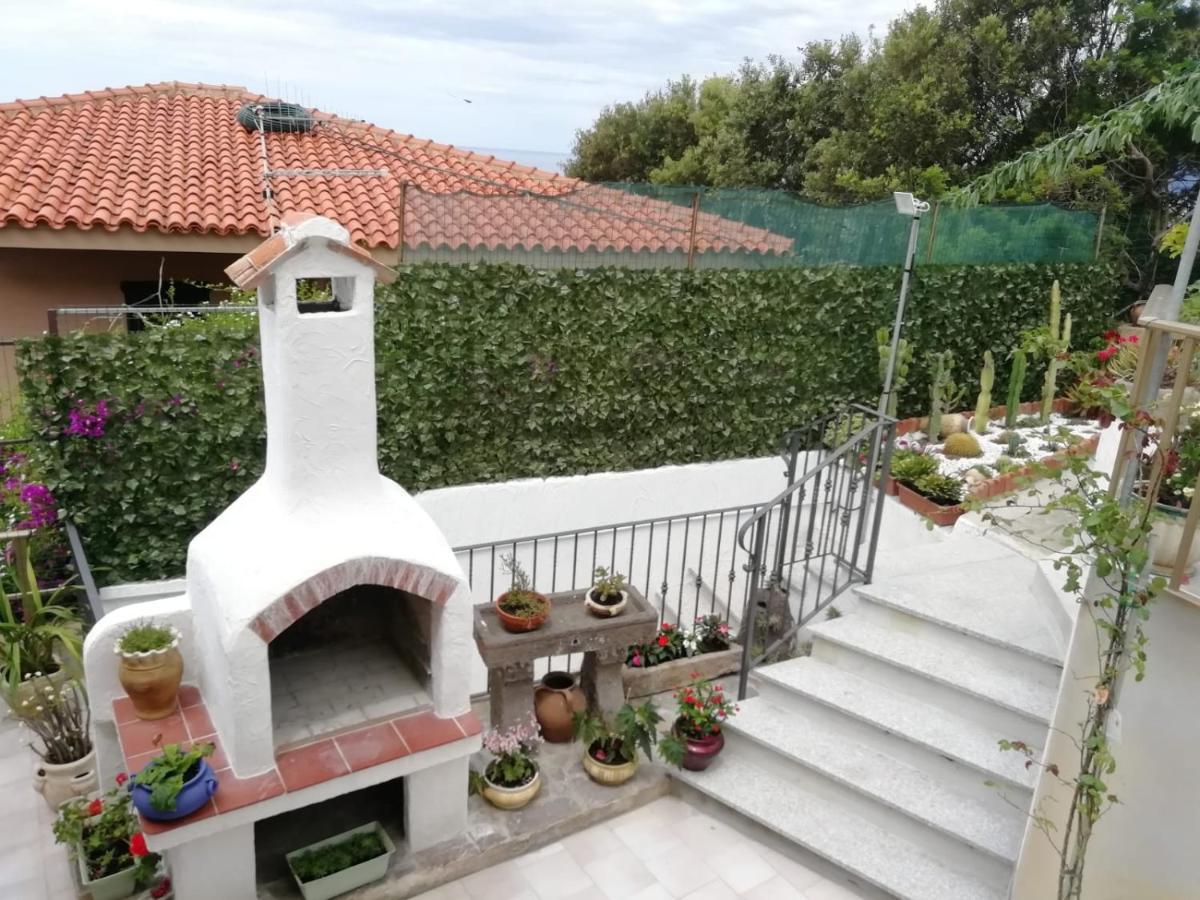 Magomadas Appartamento Bouganville מראה חיצוני תמונה